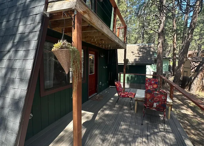 Cozy Alpine A-frame Flagstaff