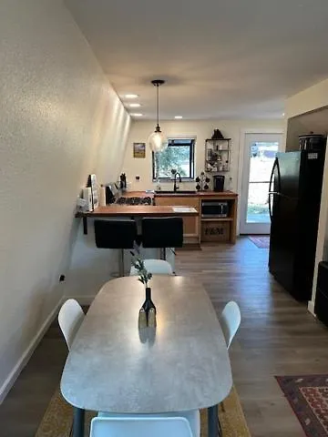 Cozy Alpine A-frame * Flagstaff